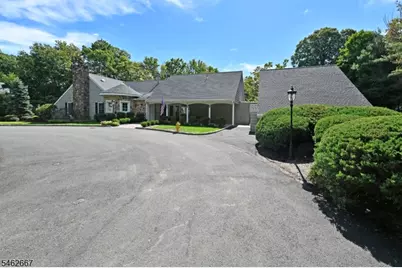 2 Pueblo Cir, Wayne, NJ 07470 - Photo 26