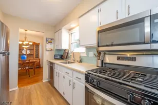 79 Roseland Ave, Caldwell, NJ 07006 - Photo 14