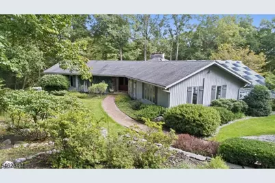 107 Mohican Rd, Blairstown Township, NJ 07825 - Photo 2