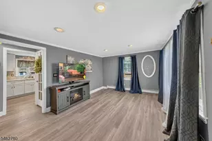 330 Hemlock Ave, Garwood, NJ 07027 - Photo 8