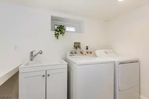 8 Berkeley Rd, Maplewood, NJ 07040 - Photo 28