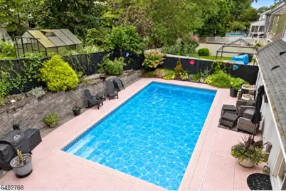 29 Oakley Ter, Nutley, NJ 07110 - Photo 32