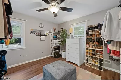 29 Oakley Ter, Nutley, NJ 07110 - Photo 16