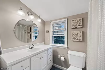 29 Oakley Ter, Nutley, NJ 07110 - Photo 24