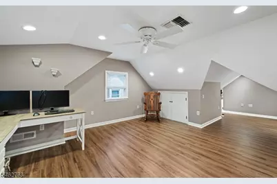 29 Oakley Ter, Nutley, NJ 07110 - Photo 22