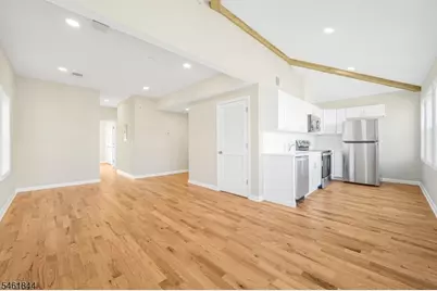 532 Ringwood Ave #B, Wanaque, NJ 07465 - Photo 1