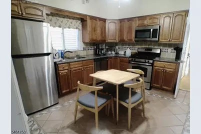 321 Walnut St, Newark, NJ 07105 - Photo 18