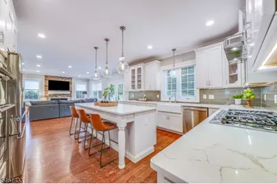 1445 Deer Path, Mountainside, NJ 07092 - Photo 2