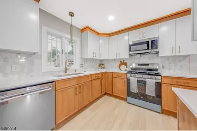 36 Minton Ave, Chatham, NJ 07928 - Photo 4
