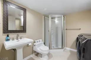 167 Raymound Blvd, Parsippany, NJ 07054 - Photo 40