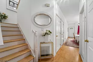 136 Cambridge Dr, Nutley, NJ 07110 - Photo 14