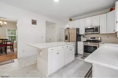 25 Elizabeth Ave, Washington Township, NJ 07882 - Photo 16
