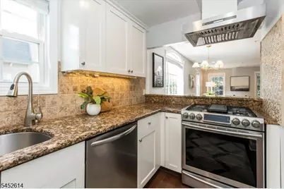 26-40 Church St Unit #12, South Orange, NJ 07079 - Photo 8