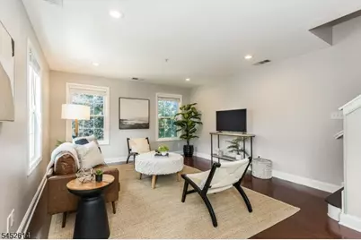 26-40 Church St Unit #12, South Orange, NJ 07079 - Photo 4