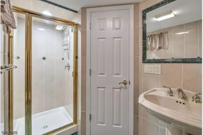 26 Rabkin Dr, Clifton, NJ 07013 - Photo 34