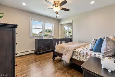 26 Rabkin Dr, Clifton, NJ 07013 - Photo 20