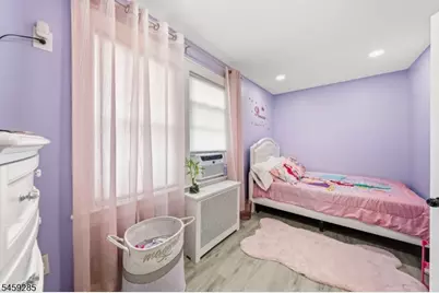 214 W 17th St, Linden, NJ 07036 - Photo 12