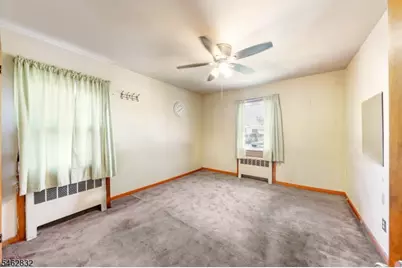 807 Lincoln St, Linden, NJ 07036 - Photo 16