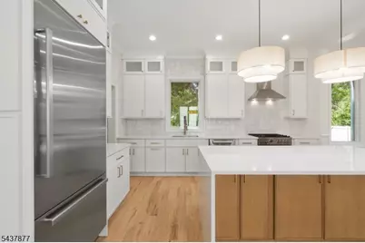 13 Harding Pl, Livingston, NJ 07039 - Photo 6