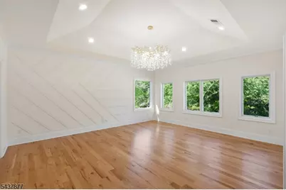 13 Harding Pl, Livingston, NJ 07039 - Photo 32