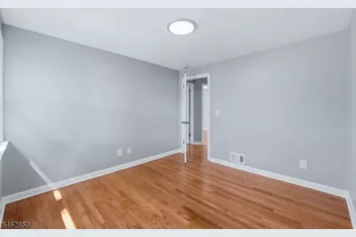 88 6th St, Clifton, NJ 07011 - Photo 40
