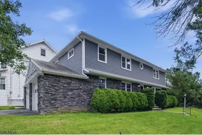 88 6th St, Clifton, NJ 07011 - Photo 4