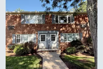 24 Wedgewood Dr #36, Verona, NJ 07044 - Photo 1