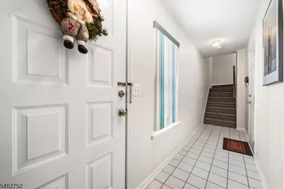 3401 Scenic Ct, Denville, NJ 07834 - Photo 4