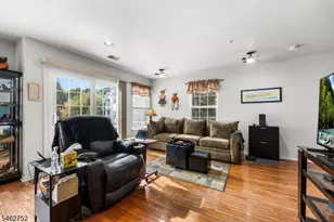 3401 Scenic Ct, Denville, NJ 07834 - Photo 6