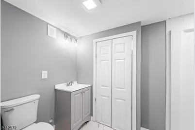 20 Corwin St, Roxbury Township, NJ 07847 - Photo 18