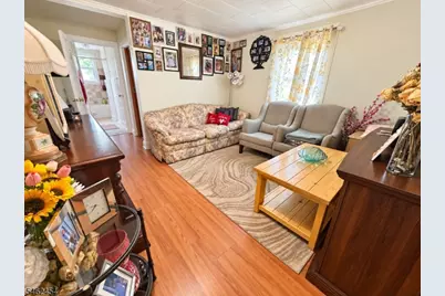 39 N. Passaic Ave #2, Chatham, NJ 07928 - Photo 2