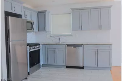83 Stuyvesant Ave, Newark, NJ 07106 - Photo 1