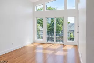 83 Stuyvesant Ave., Newark, NJ 07106 - Photo 10