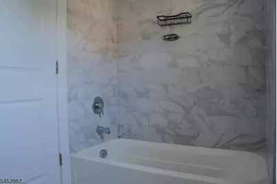 83 Stuyvesant Ave, Newark, NJ 07106 - Photo 2