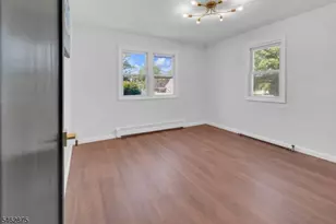197 Delaware Ave, Aberdeen Township, NJ 07721 - Photo 14