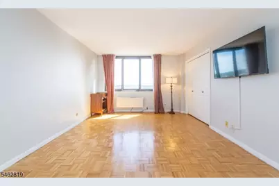 344 Prospect Ave, Hackensack, NJ 07601 - Photo 14