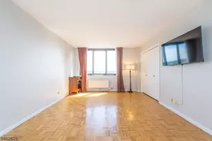 344 Prospect Ave, Hackensack, NJ 07601 - Photo 14