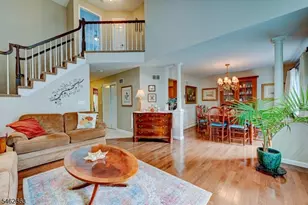 275 Morning Glory Ct, Readington, NJ 08889 - Photo 2