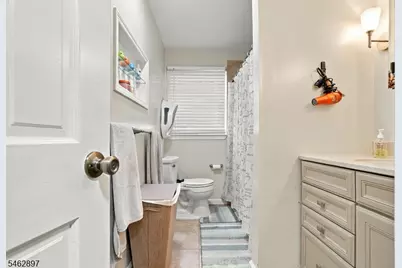 129 S 20th Ave, Manville, NJ 08835 - Photo 18