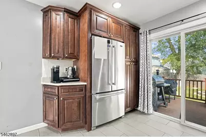 129 S 20th Ave, Manville, NJ 08835 - Photo 8