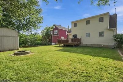 129 S 20th Ave, Manville, NJ 08835 - Photo 12