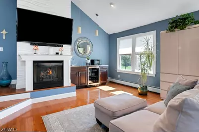 1 Fleetwood Ave, Fairfield, NJ 07004 - Photo 18