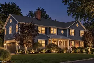 1 Fleetwood Ave, Fairfield, NJ 07004 - Photo 1