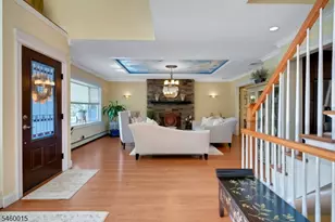1 Fleetwood Ave, Fairfield, NJ 07004 - Photo 6