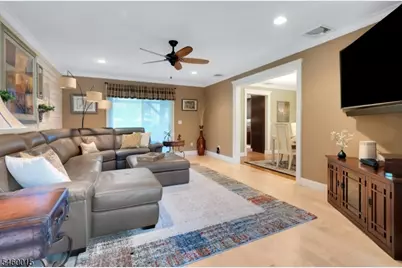 1 Fleetwood Ave, Fairfield, NJ 07004 - Photo 12