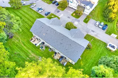 26 Beechmont Ter, Hardyston Township, NJ 07419 - Photo 8