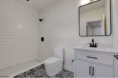 135 Forest St #2R, Montclair, NJ 07042 - Photo 10