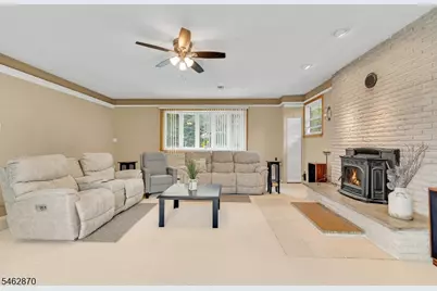 434 Drakestown Rd, Mount Olive, NJ 07853 - Photo 18