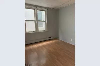 1307 Summit Ave, Union City, NJ 07087 - Photo 4