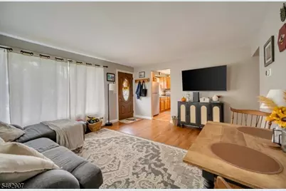 141 Liberty Blvd, Pohatcong Township, NJ 08865 - Photo 10